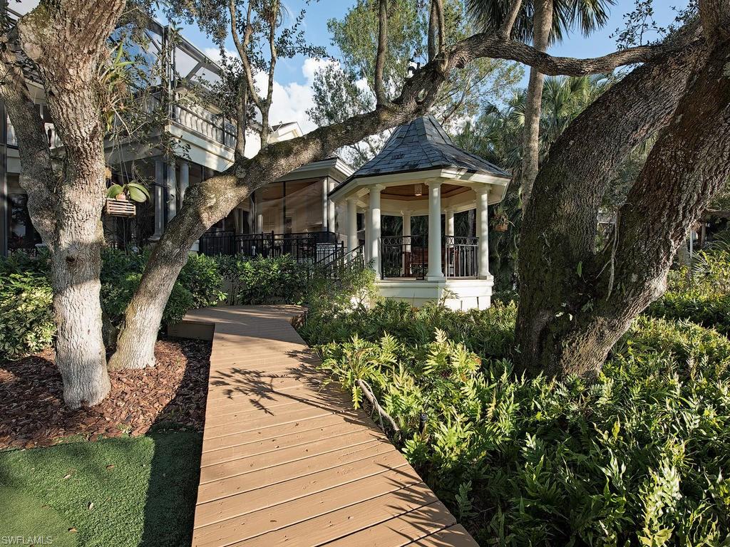 HIDDEN HARBOR - Residential