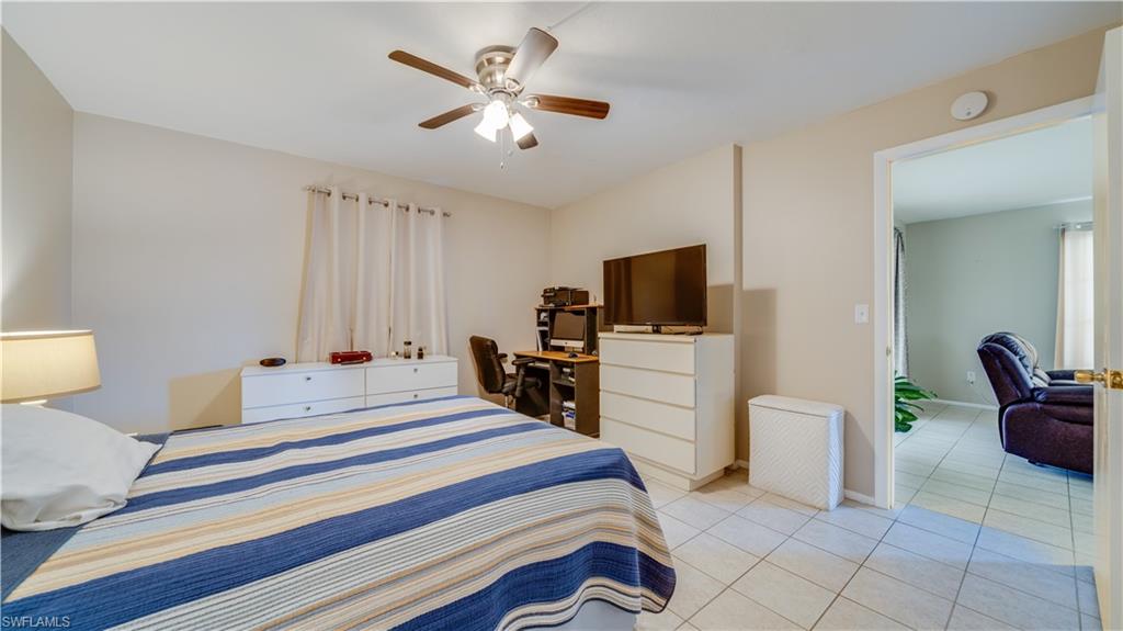 CAPTAINS POINTE CONDO - Residential