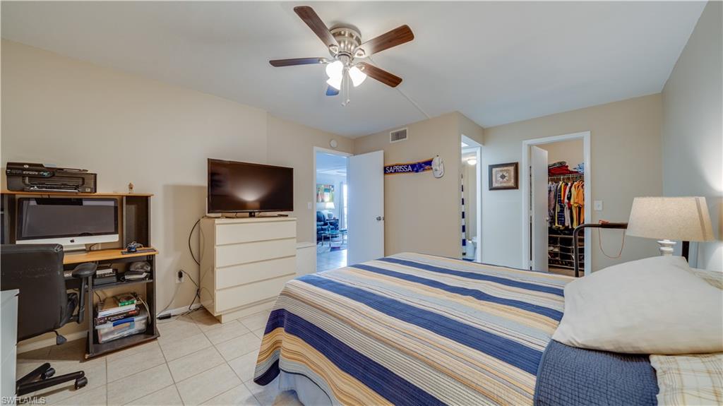 CAPTAINS POINTE CONDO - Residential