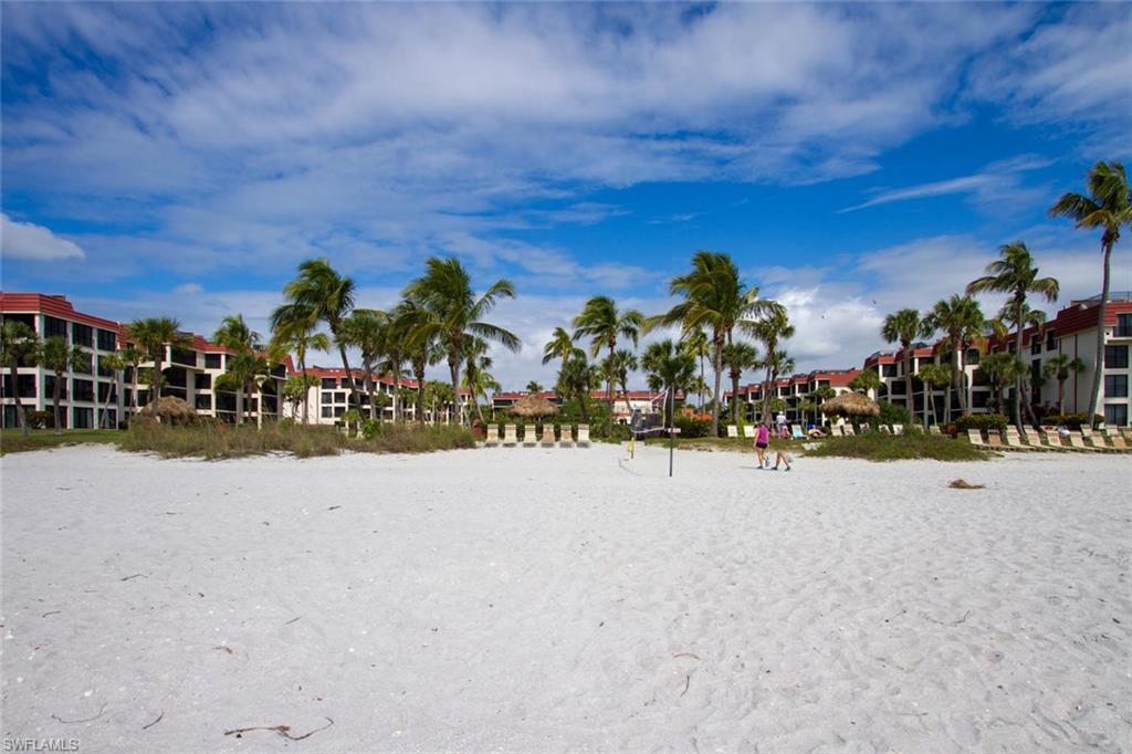 POINTE SANTO DE SANIBEL CONDO - Residential