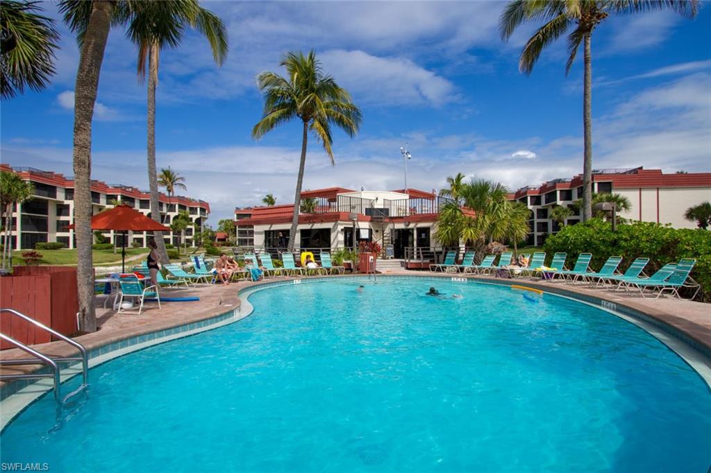 POINTE SANTO DE SANIBEL CONDO - Residential
