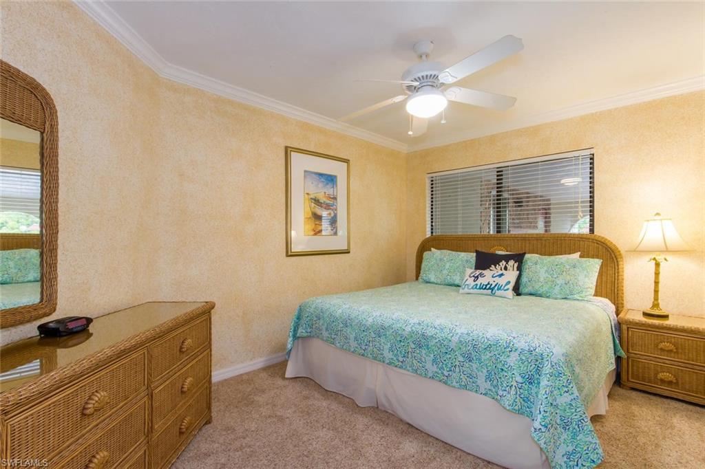 POINTE SANTO DE SANIBEL CONDO - Residential