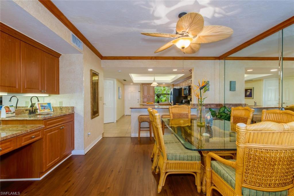 POINTE SANTO DE SANIBEL CONDO - Residential