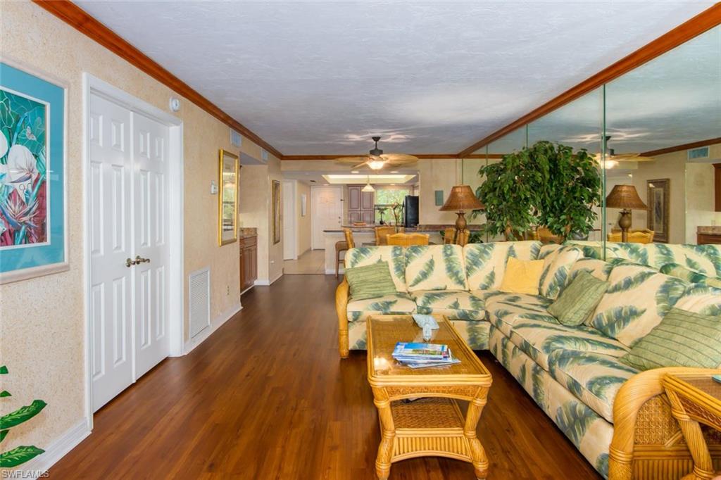 POINTE SANTO DE SANIBEL CONDO - Residential