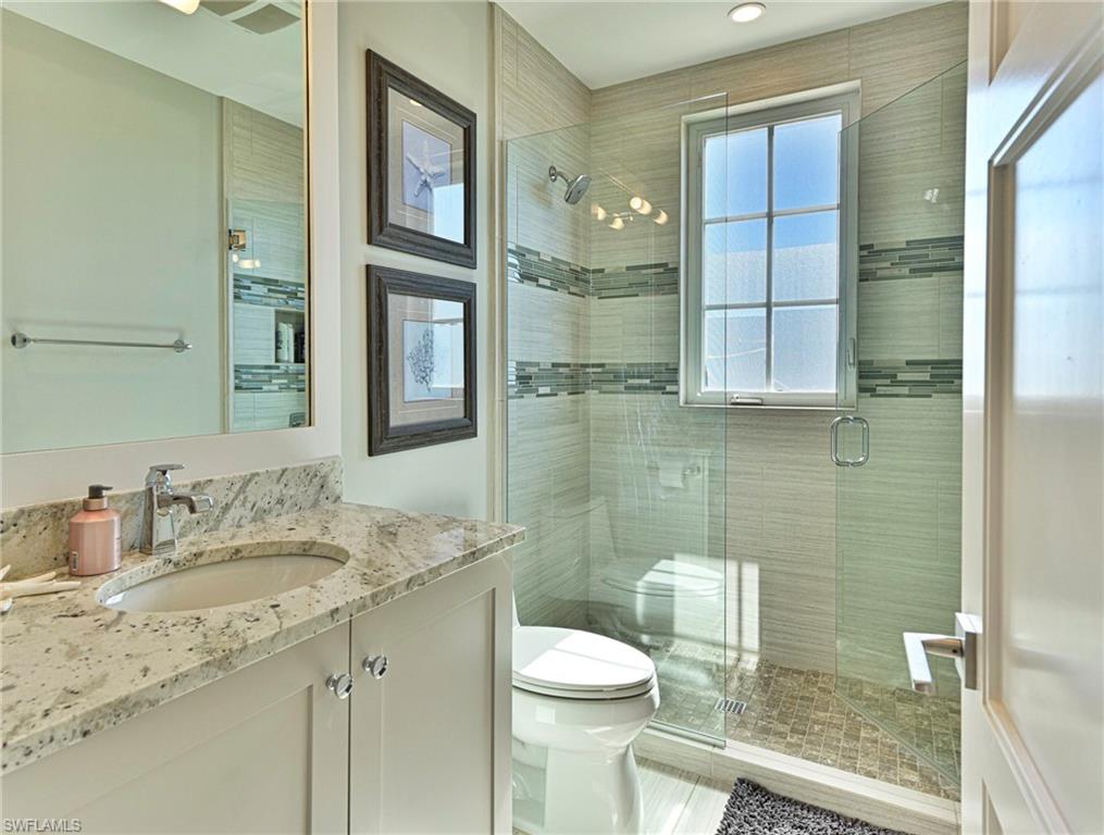 CAROLANDS - Residential