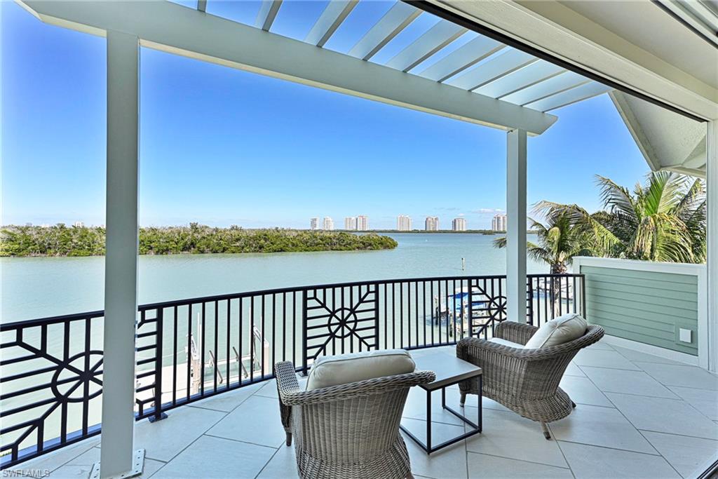 CAROLANDS - Residential