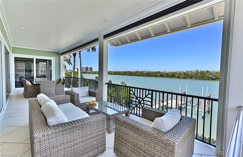 CAROLANDS - Residential