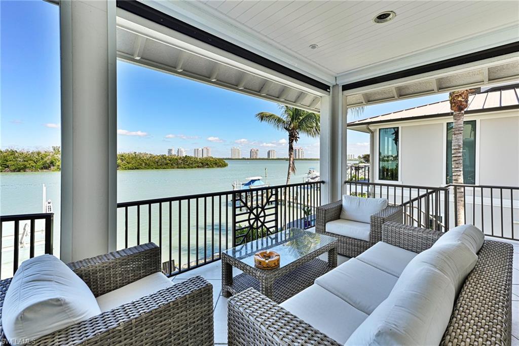 CAROLANDS - Residential