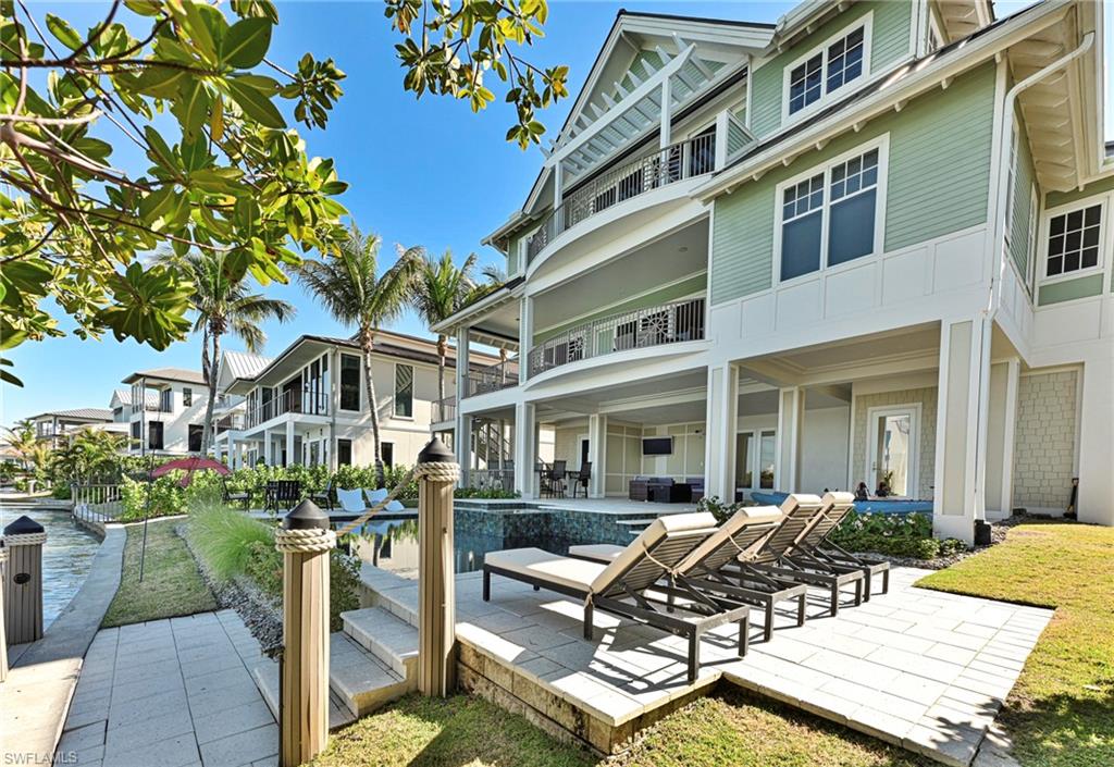 CAROLANDS - Residential