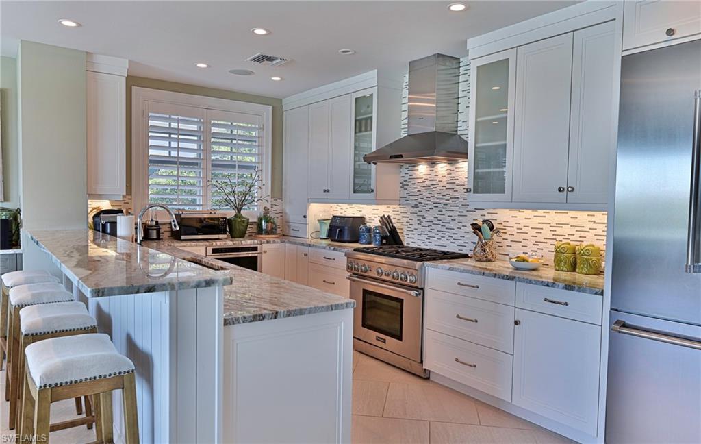 CAROLANDS - Residential