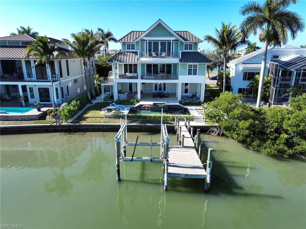 CAROLANDS - Residential