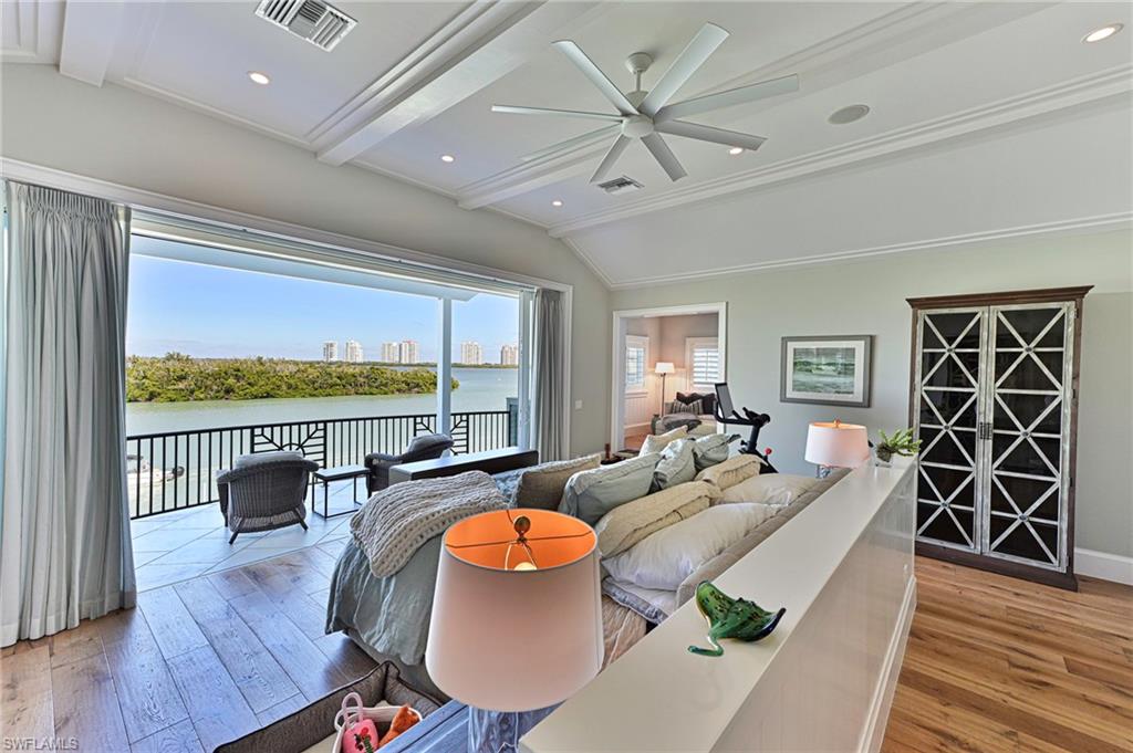 CAROLANDS - Residential