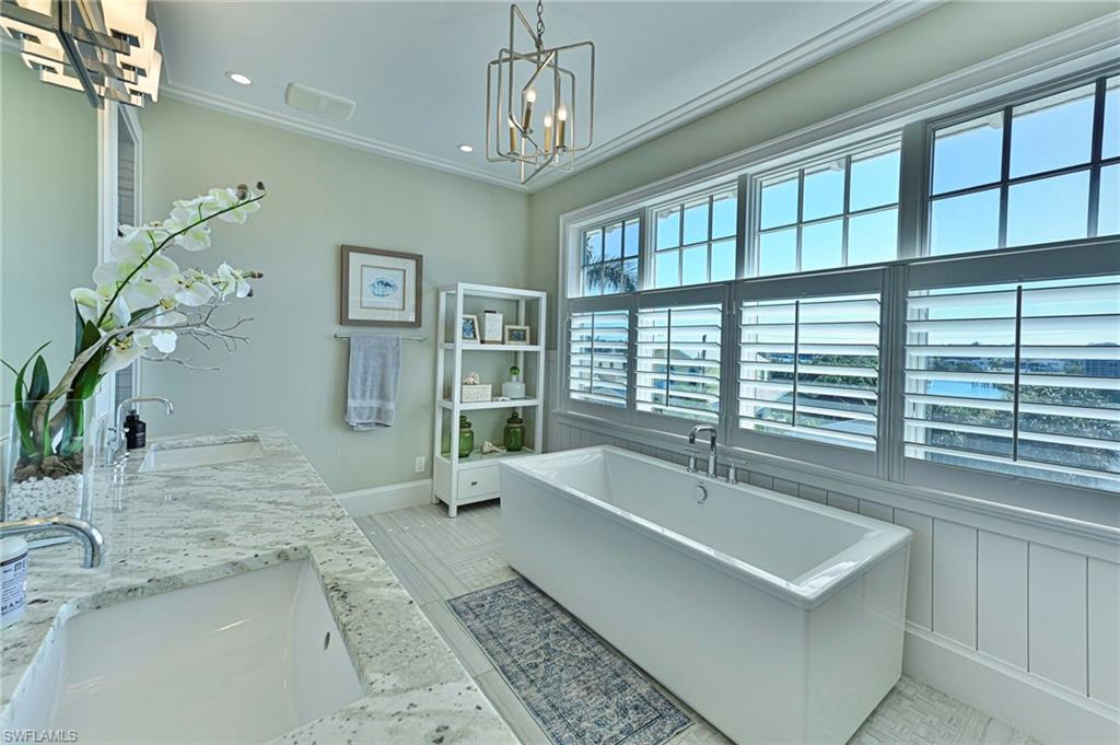 CAROLANDS - Residential