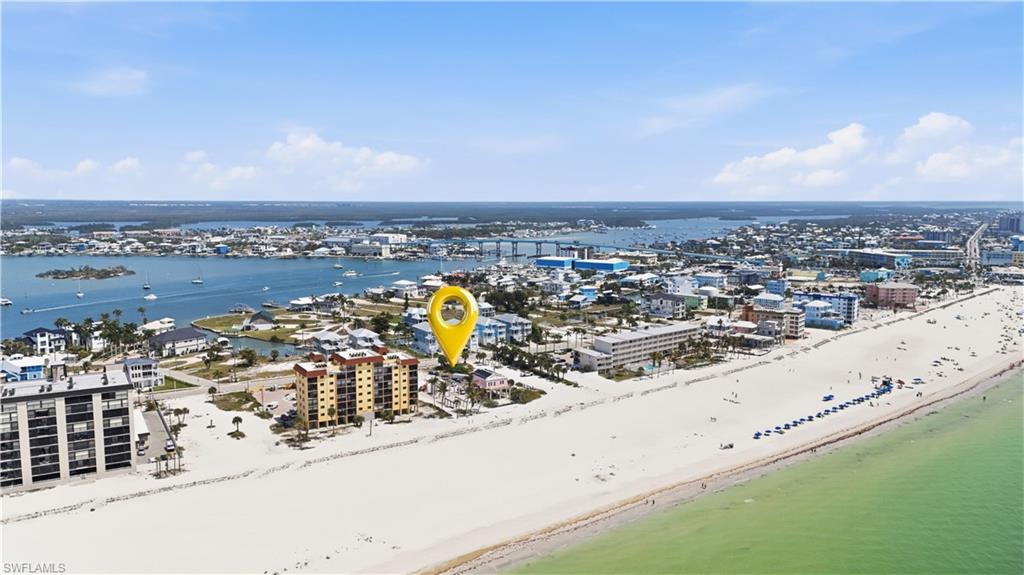 ISLAND SHORES - Land