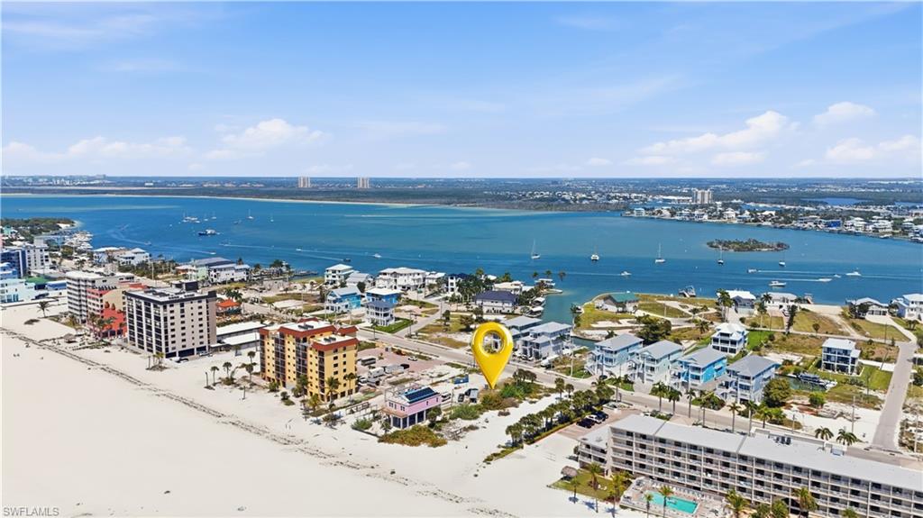 ISLAND SHORES - Land