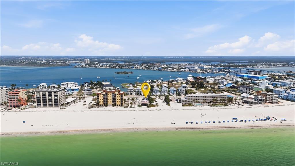 ISLAND SHORES - Land