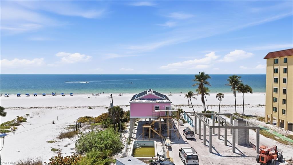 ISLAND SHORES - Land