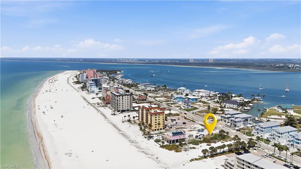 ISLAND SHORES - Land