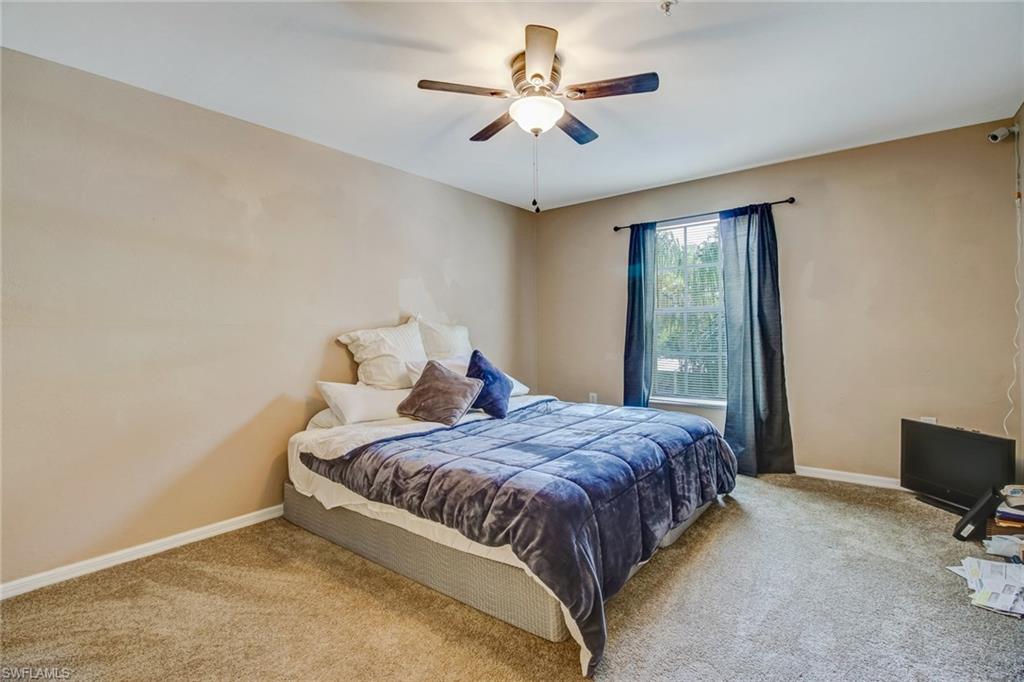 FOUR MILE COVE - Residential