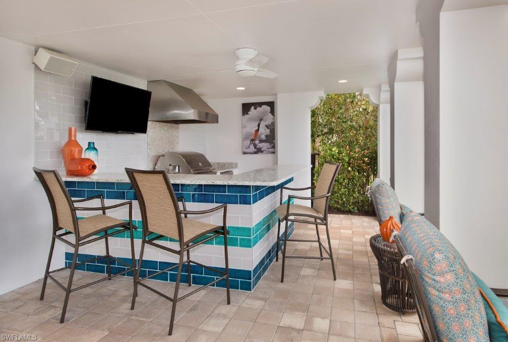 NAPLES CASAMORE - Residential