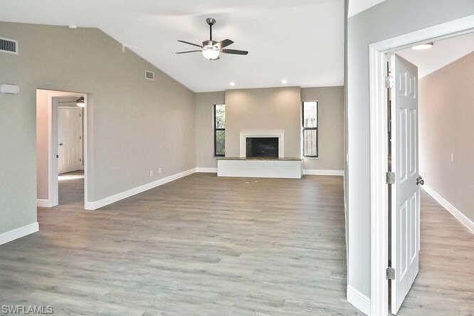 CAPE CORAL - Residential