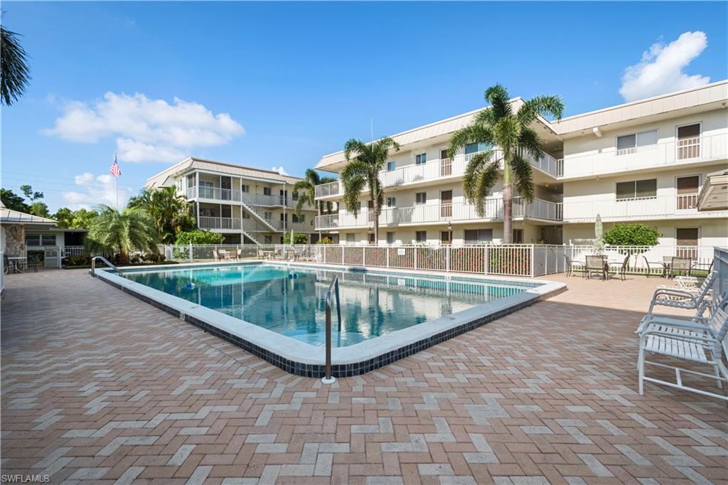 CENTRAL GARDEN - Residential