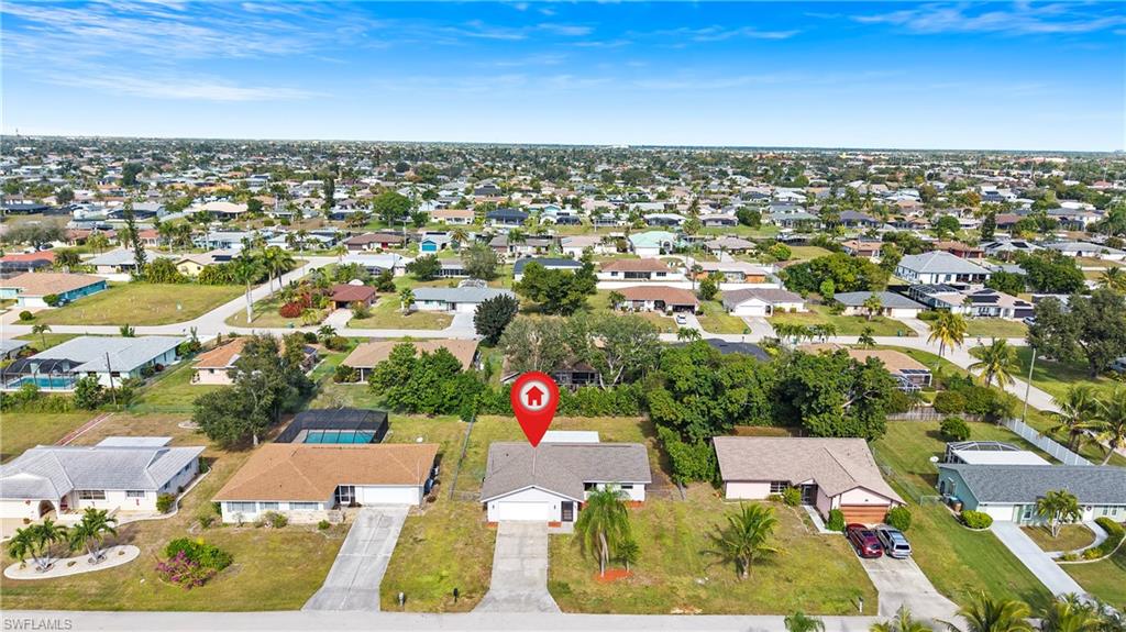CAPE CORAL - Residential
