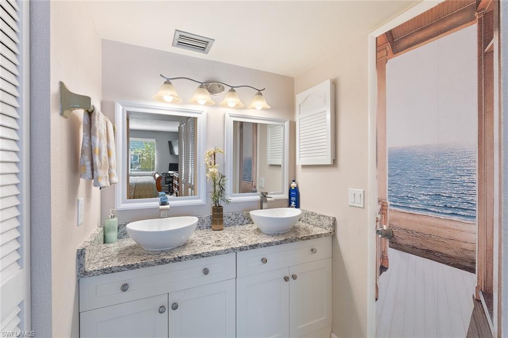 GLADES COUNTRY CLUB - Residential Lease