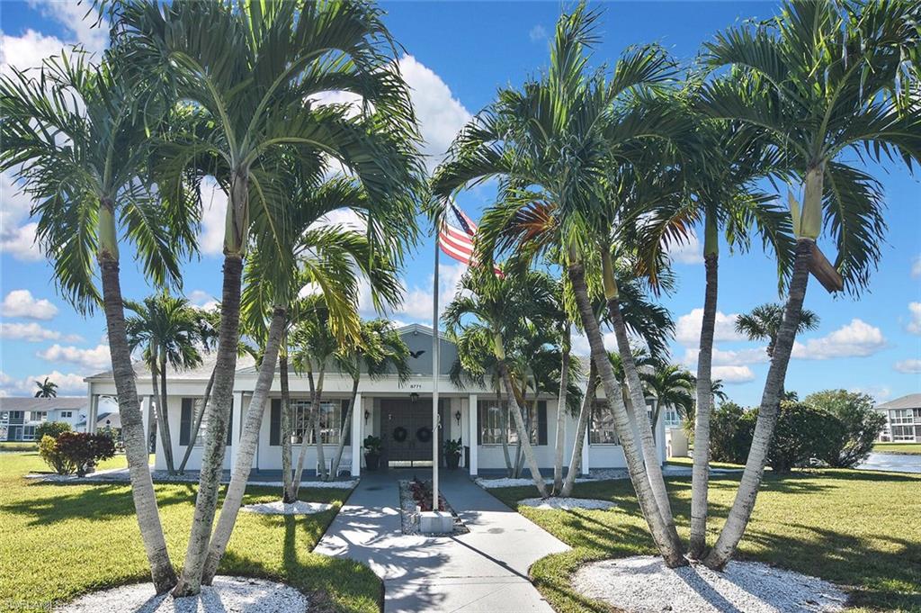 CYPRESS LAKES MANOR SOUTH - Residential