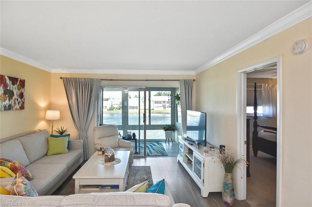 CYPRESS LAKES MANOR SOUTH - Residential