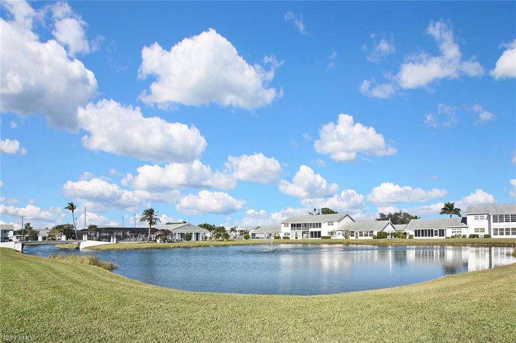 CYPRESS LAKES MANOR SOUTH - Residential