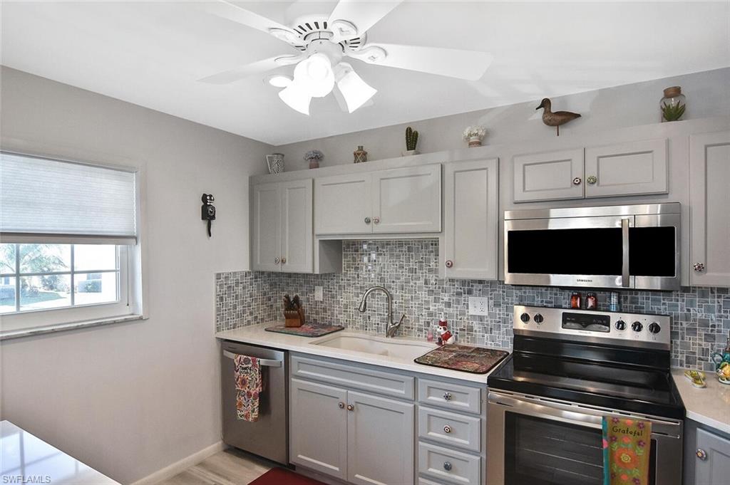 CYPRESS LAKES MANOR SOUTH - Residential