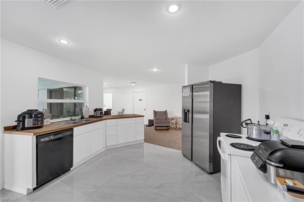 PORT CHARLOTTE - Residential
