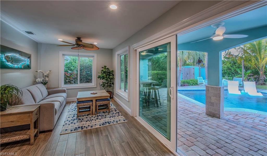 GULF ACRES - Residential