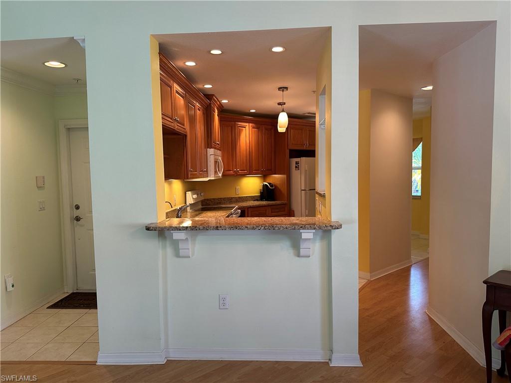 HUNTINGTON LAKES - Residential