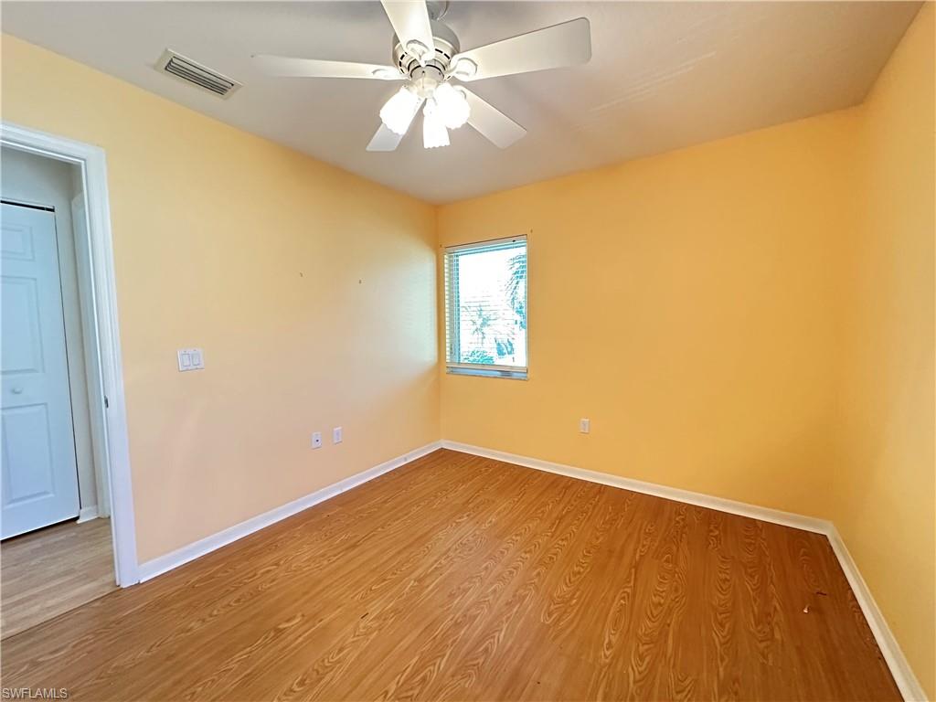 HUNTINGTON LAKES - Residential