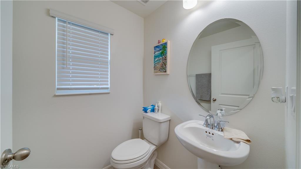 BAYSHORE COMMONS - Residential