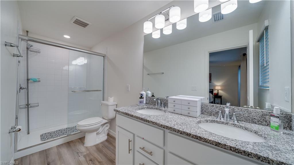 BAYSHORE COMMONS - Residential