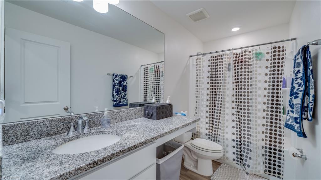 BAYSHORE COMMONS - Residential