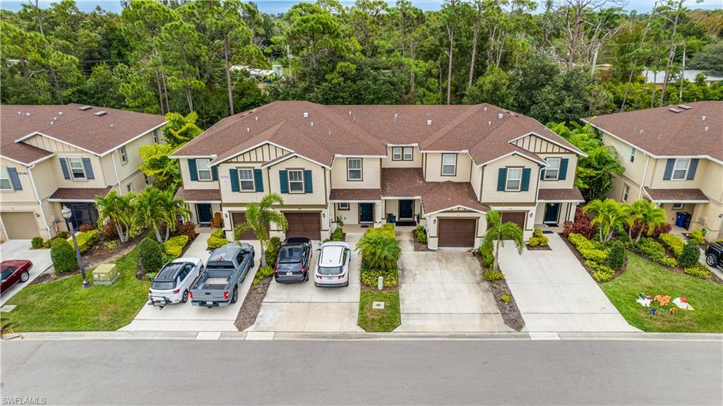 BAYSHORE COMMONS - Residential