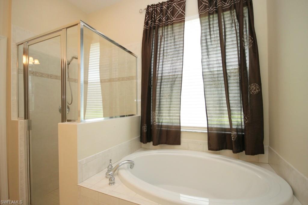 STONEYBROOK - Residential