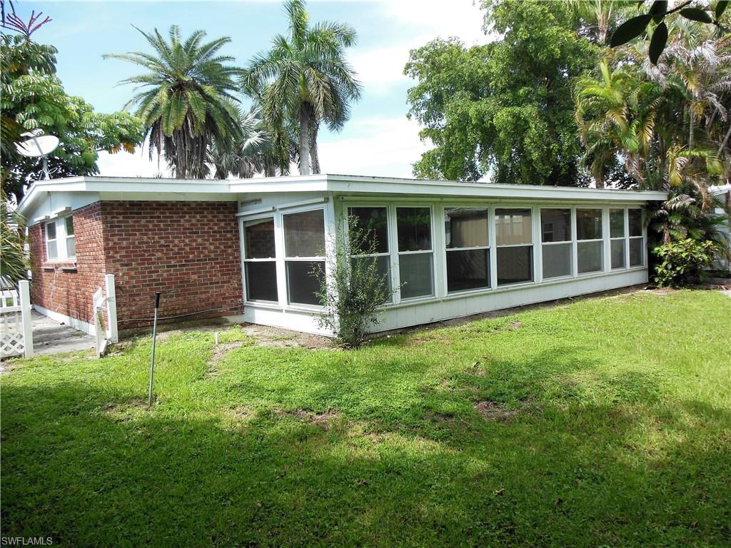 BROOKSIDE - Residential