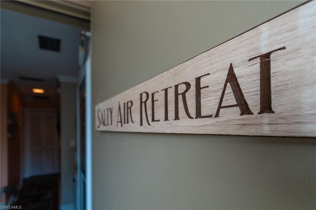 VILLE DE MARCO - Residential Lease