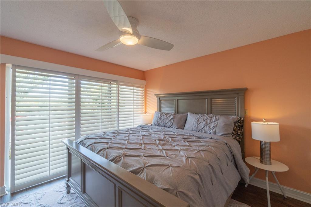 VILLE DE MARCO - Residential Lease