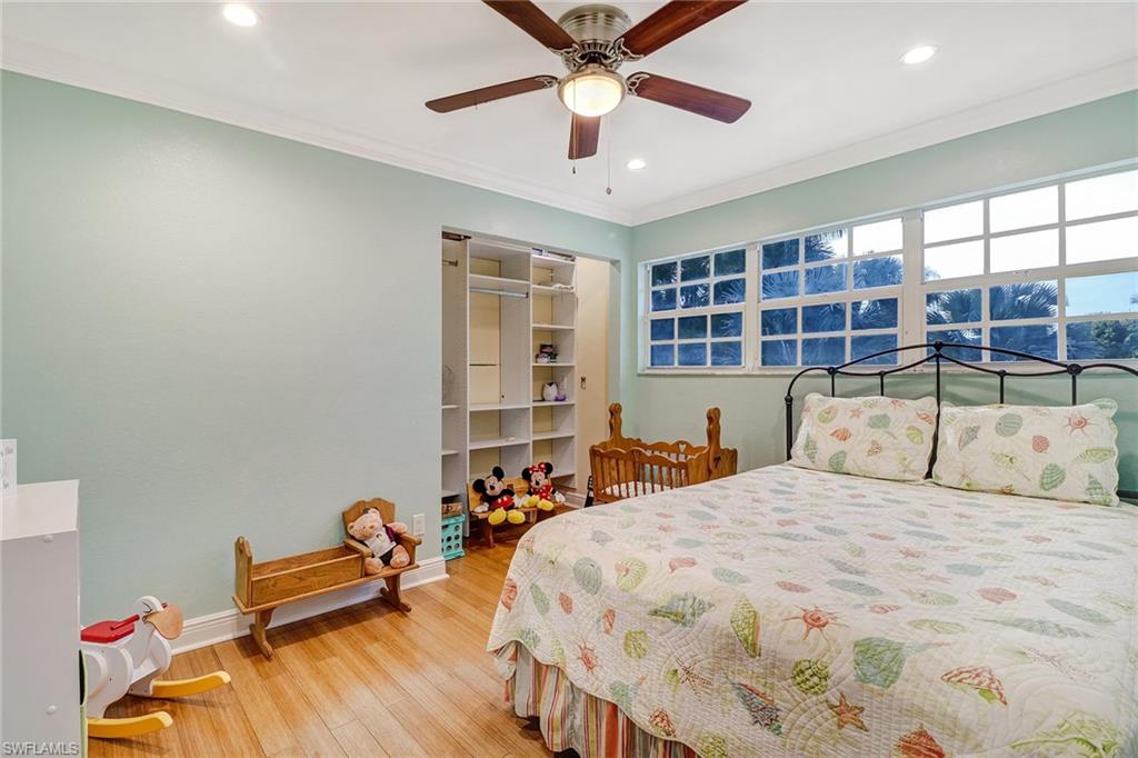 PINE ISLAND - Residential