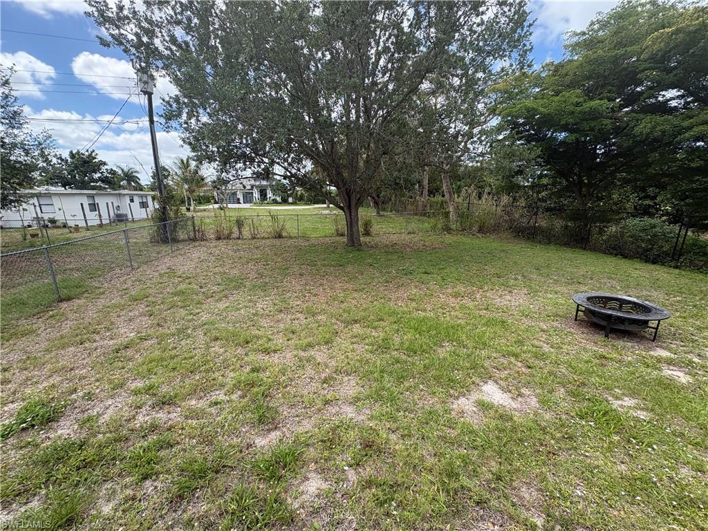 WHISPERING PINES - Residential