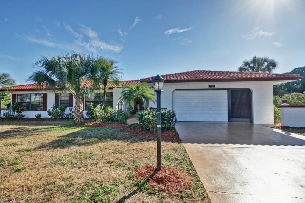 COUNTRY CLUB ESTATES SUBD - Residential