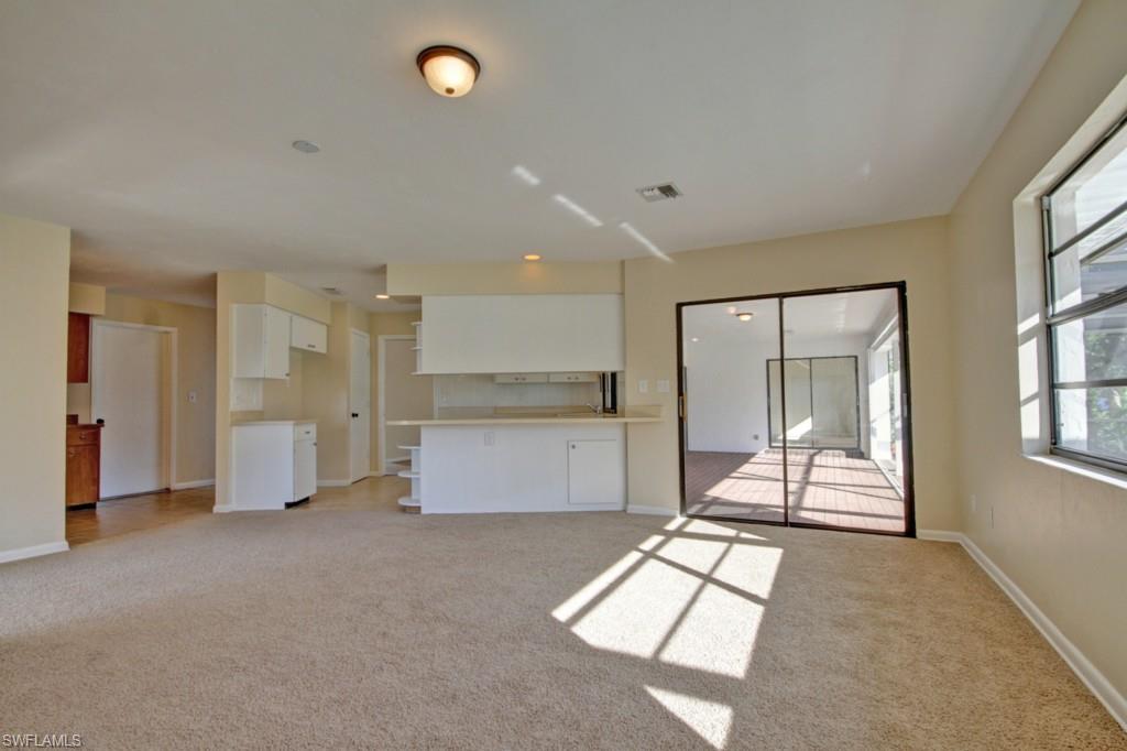 COUNTRY CLUB ESTATES SUBD - Residential