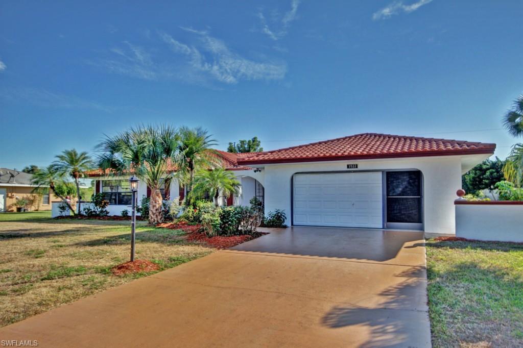 COUNTRY CLUB ESTATES SUBD - Residential