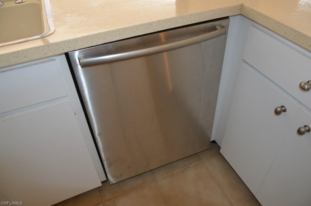 COUNTRY CLUB ESTATES SUBD - Residential